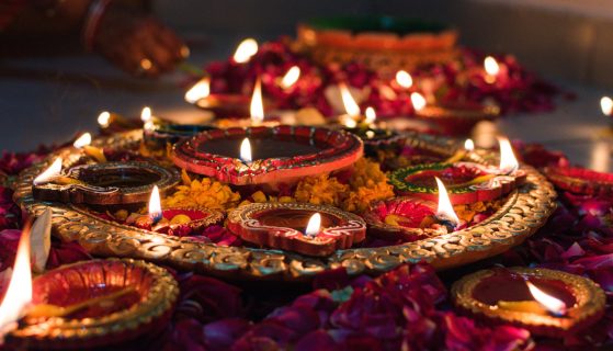 Eco-friendly ways to decorate your home this Diwali!
