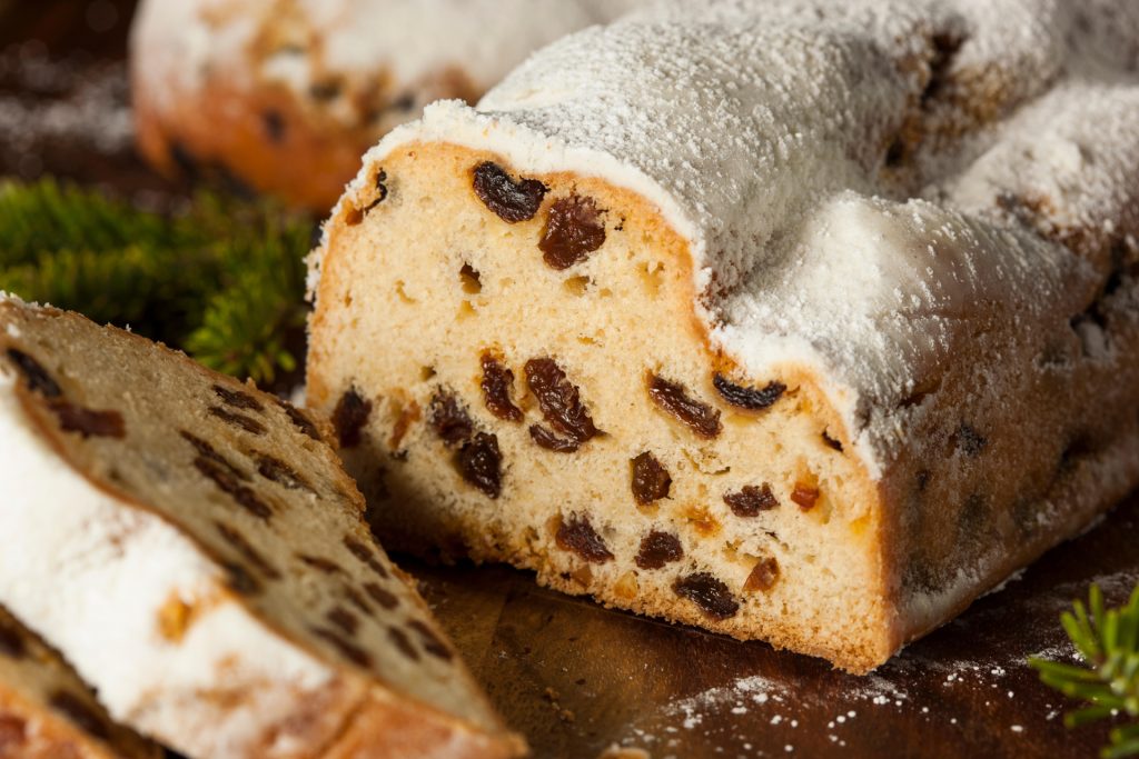 Did you know about these famous Christmas delicacies around the world?