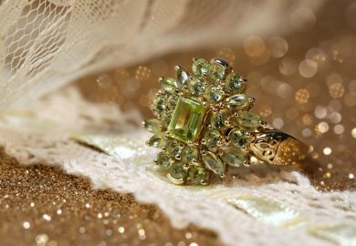 Engagement ring ideas according to your birthstone