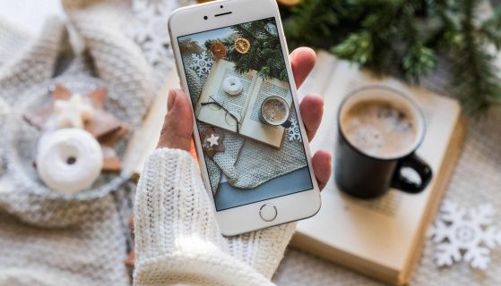 Clicking the perfect flatlay