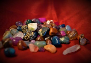 4 most beautiful and expensive ornaments of the world