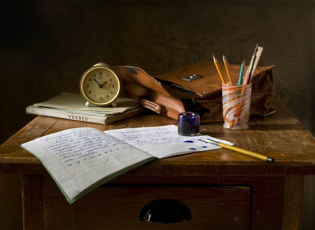7 Writing Tips by Famous Authors that Emerging Writers Can Use